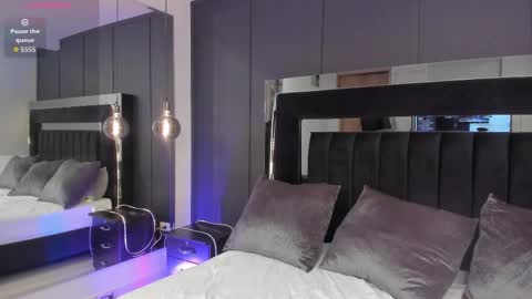 Paulina online show from 12.15.25