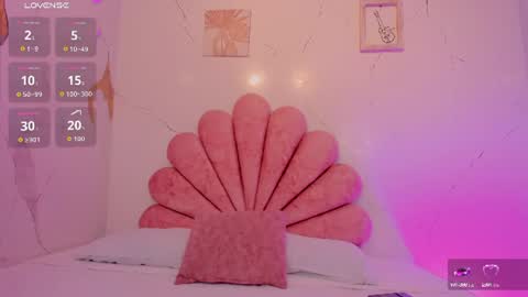 Paulina Belle online show from 06.24.26