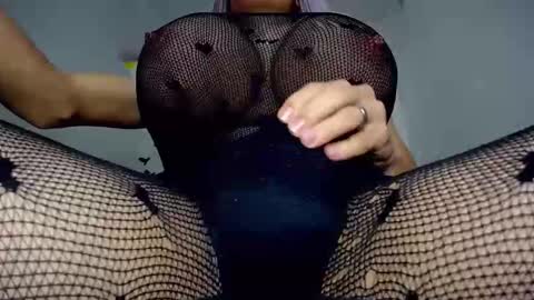 Snapshot of paulinabigcock24 chatting on 01.25.25 paulinabigcock24 online show from 01.25.25