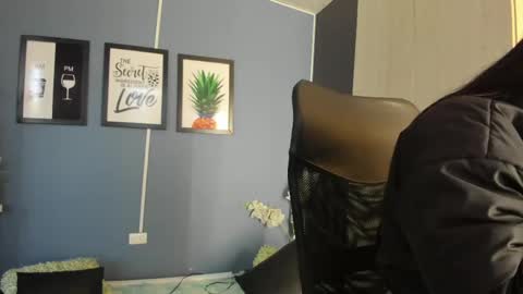 Paulina online show from 04.22.26