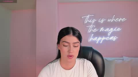 Snapshot of paulinasantosx chatting on 09.24.25 Paulina Santos online show from 09.24.25