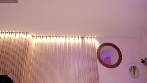 Snapshot of paulinasantosx chatting on 10.01.25 Paulina Santos online show from 10.01.25