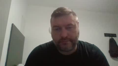 Snapshot of pauljr85 chatting on 06.12.26 pauljr85 online show from 06.12.26