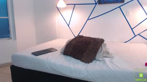 Paulo online show from 01.11.25