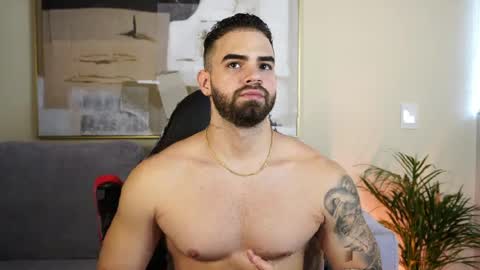 Paul Phoenix online show from 05.04.26