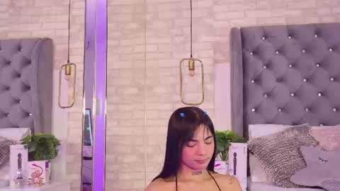 Pau online show from 07.06.26