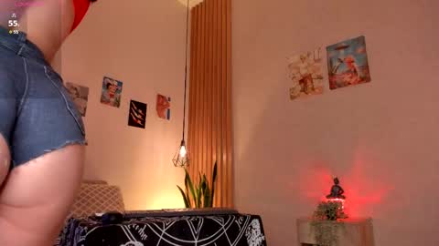 Snapshot of pawggirl18 chatting on 05.24.26 Dani online show from 05.24.26