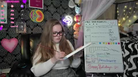 ArtsyHeartsyy online show from 12.25.24