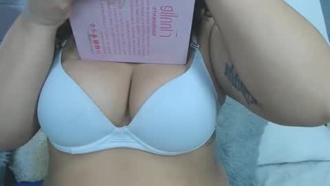 Snapshot of payton_bailey chatting on 01.11.25 Payton online show from 01.11.25