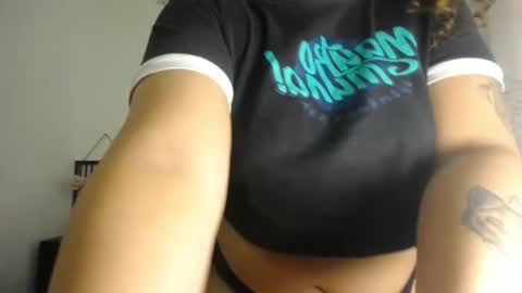 Snapshot of payton_bailey chatting on 02.13.25 Payton online show from 02.13.25