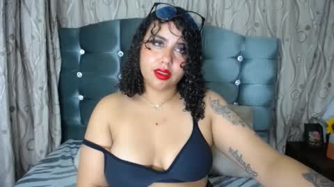 Snapshot of payton_bailey chatting on 05.11.26 Payton online show from 05.11.26