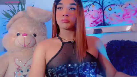 Snapshot of paytoncamila chatting on 11.10.25 Payton online show from 11.10.25