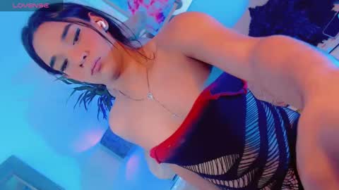 Snapshot of paytoncamila chatting on 11.24.25 Payton online show from 11.24.25