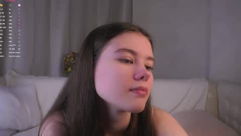 Snapshot of pazrapacki chatting on 05.28.26 Beautiful Mila online show from 05.28.26