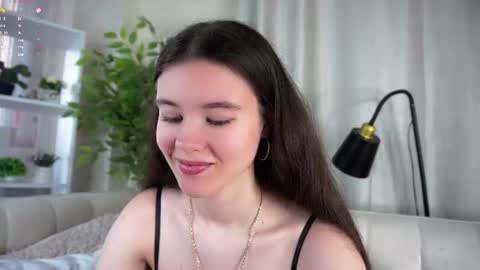 Snapshot of pazrapacki chatting on 06.23.26 Beautiful Mila online show from 06.23.26