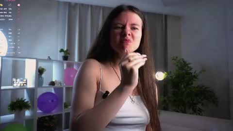 Snapshot of pazrapacki chatting on 07.12.26 Beautiful Mila online show from 07.12.26