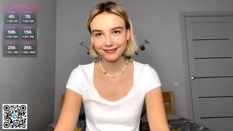 Lola online show from 11.30.25