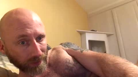 Snapshot of pc2334 chatting on 11.12.25 pc2334 online show from 11.12.25