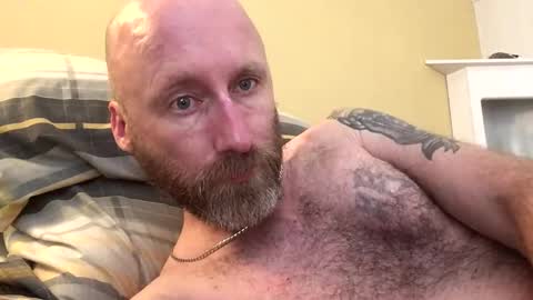 Snapshot of pc2334 chatting on 11.16.25 pc2334 online show from 11.16.25