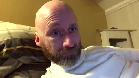 Snapshot of pc2334 chatting on 11.22.25 pc2334 online show from 11.22.25