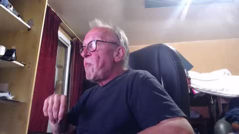 pc8474408 online show from 09.11.25