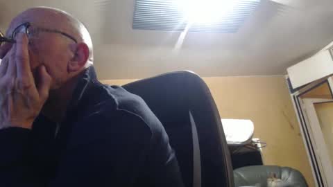 pc8474408 online show from 12.02.25