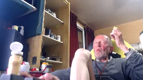 pc8474408 online show from 06.15.26