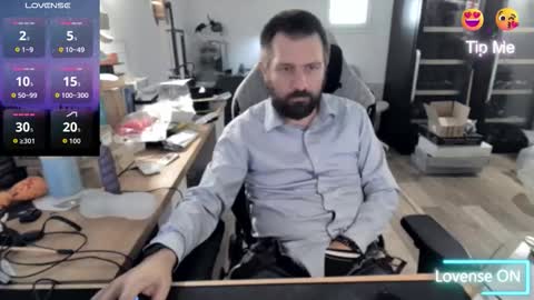 Snapshot of pc92160 chatting on 09.16.25 pc92160 online show from 09.16.25