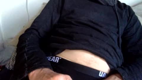 Snapshot of pea23 chatting on 10.24.25 pea23 online show from 10.24.25