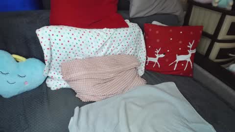 FOUNTAIN SQUIRT online show from 01.01.25