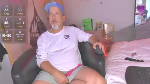 Snapshot of peacetous chatting on 03.22.26 Marc online show from 03.22.26