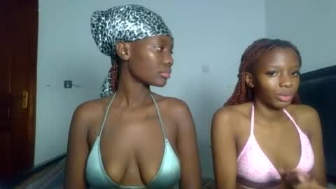 peach_ebonny online show from 06.03.26