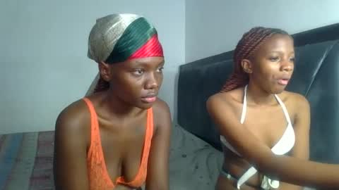 peach_ebonny online show from 06.04.26