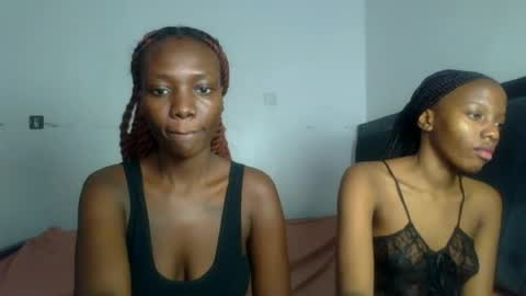 peach_ebonny online show from 06.12.26