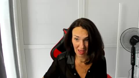Christina online show from 06.27.26