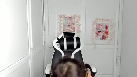 Christina online show from 08.02.26
