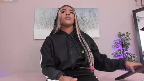 Briana online show from 10.20.25