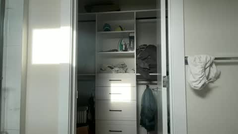 Snapshot of peacheekitty chatting on 11.30.25 Effyyyyy online show from 11.30.25