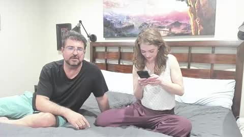 Snapshot of peaches_and_cupcake chatting on 01.15.26 Peaches Cupcake Rachel and Bryce online show from 01.15.26