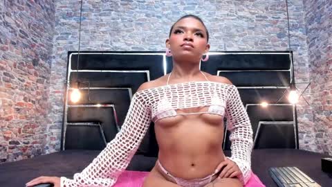 Snapshot of peachwen chatting on 04.10.26 Wen online show from 04.10.26