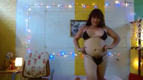 Snapshot of peachy18xxx chatting on 11.26.25 trans pinay online show from 11.26.25