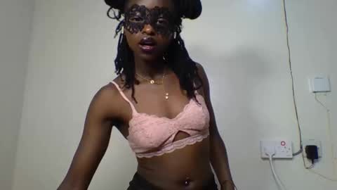 peachy_ebony online show from 11.08.25