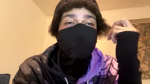 Snapshot of peachy_plum chatting on 10.17.25 Peachy online show from 10.17.25