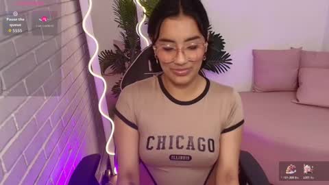 peachy_tay online show from 12.18.25