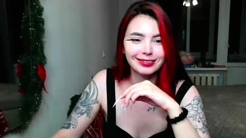 Snapshot of peachybabe__ chatting on 12.10.24 Peachy online show from 12.10.24