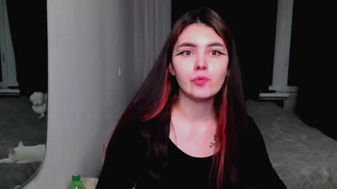 Snapshot of peachybabe__ chatting on 01.19.25 Peachy online show from 01.19.25