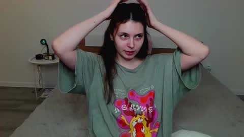 Snapshot of peachybabe__ chatting on 01.31.25 Peachy online show from 01.31.25