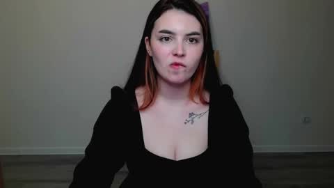 Snapshot of peachybabe__ chatting on 02.27.25 Peachy online show from 02.27.25