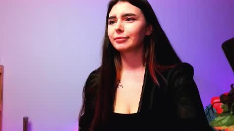 Peachy online show from 10.28.25