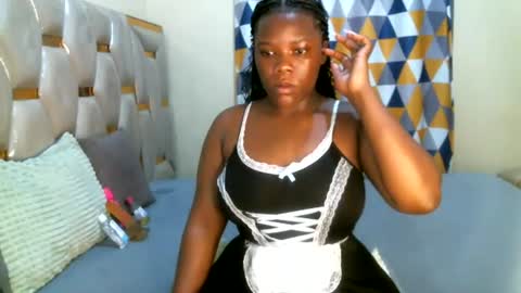 Snapshot of peachygirl255 chatting on 06.13.26 Peachy online show from 06.13.26